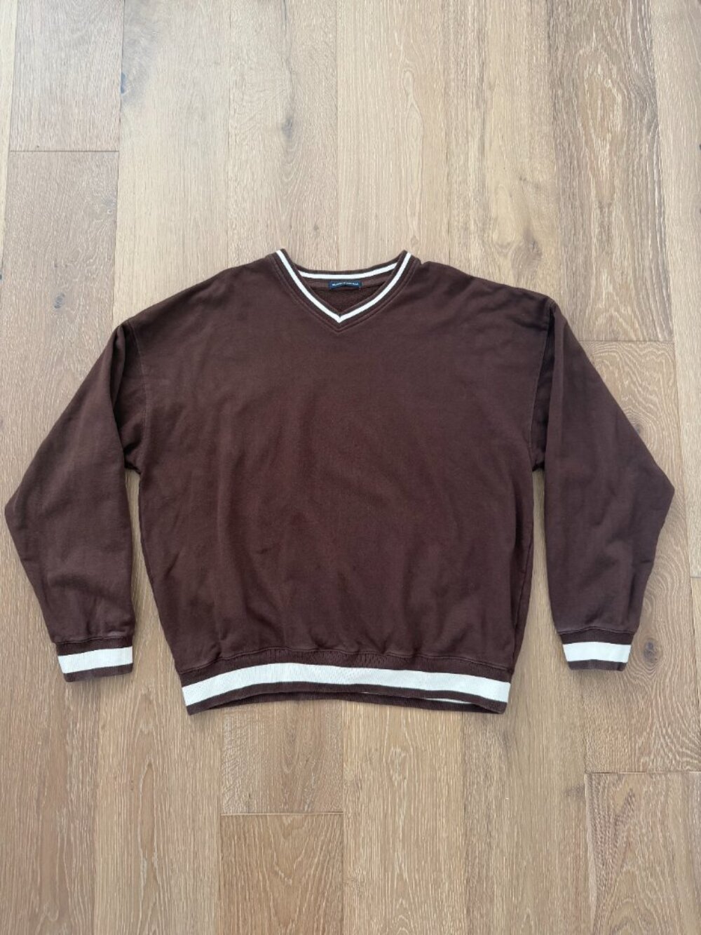 Brandy Melville Sweatshirt Womens Medium Brown Erica Off White Cream Shirt - Picture 5 of 14